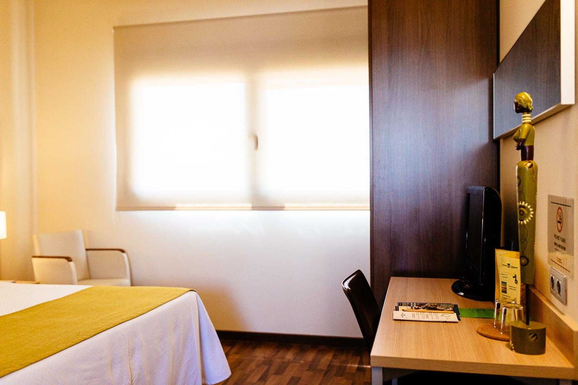 אל פובלה נואו דל דלתא Hotel L'Algadir Del Delta מראה חיצוני תמונה